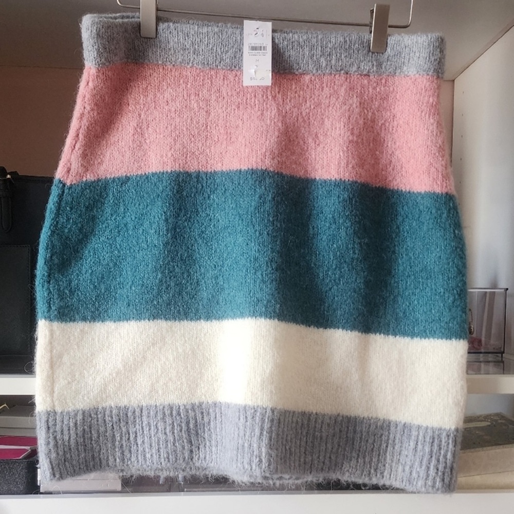 Lou & Grey wool blend knit skirt